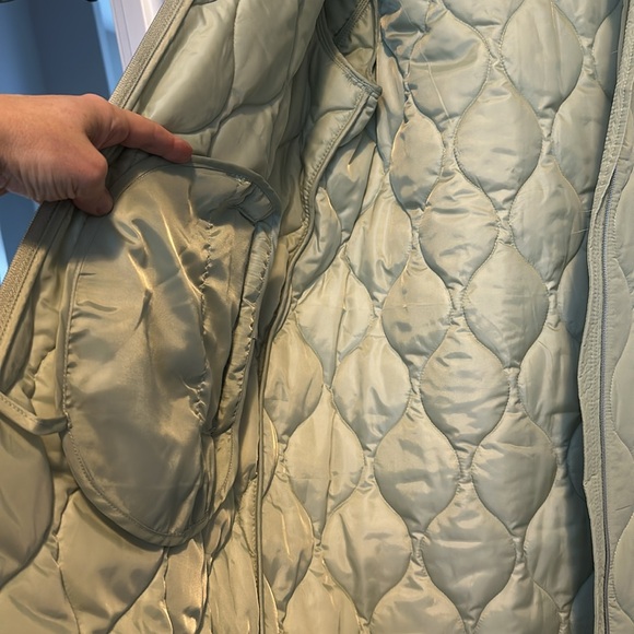Brand new avocado coloured quilted jacket - Picture 3 of 3